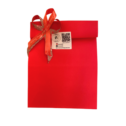 Dolce Natale: Matita Occhi Nero intenso con Olio di Jojoba + Balsamo Labbra Rimpolpante con Acido Ialuronico