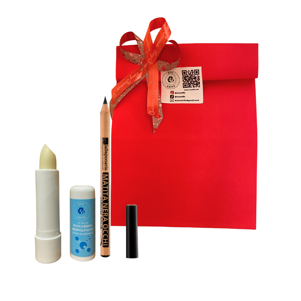 Dolce Natale: Matita Occhi Nero intenso con Olio di Jojoba + Balsamo Labbra Rimpolpante con Acido Ialuronico